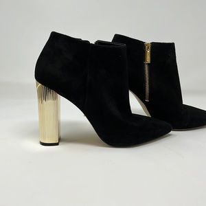 Michael Kors size 7 black suede gold block heel booty pointed toe